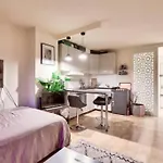 Studio Calme & Cosy Avec Vue Sur Parc - Unique !